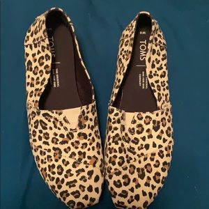 Leopard Print Toms